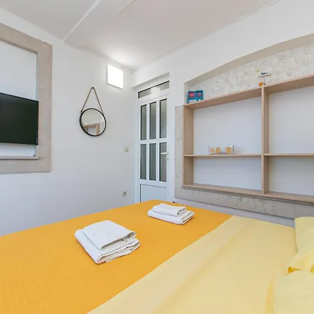 Apartment By The Sea Drasnice, Makarska - 6652 Drasnice